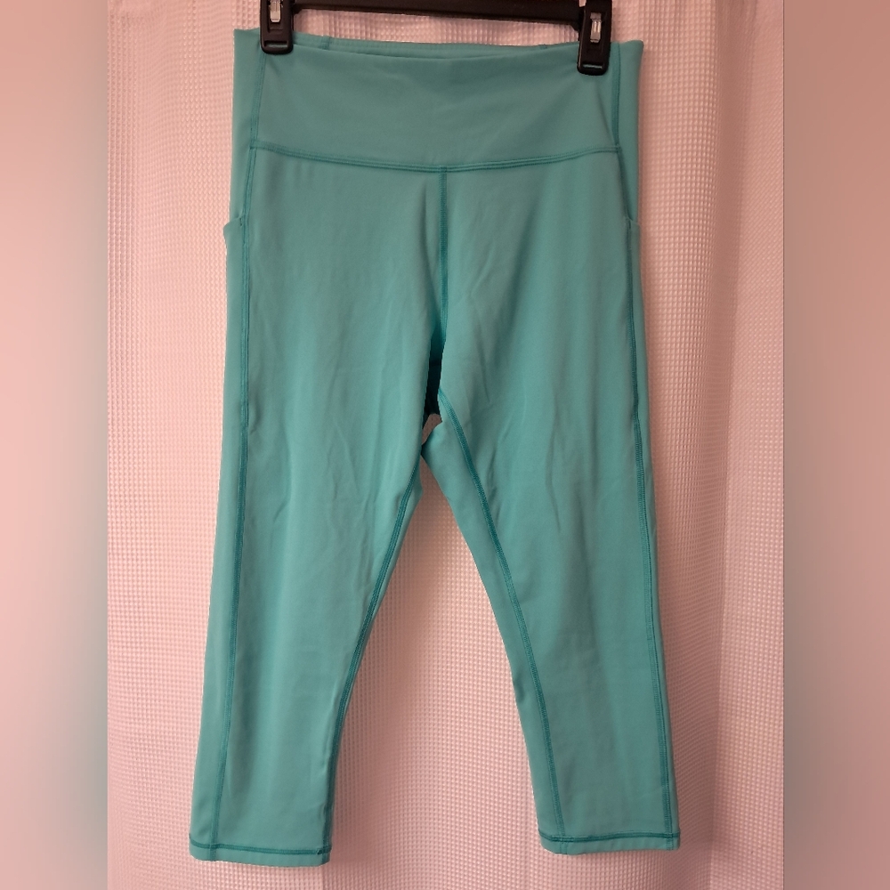 Woman's Teal Active Leggings